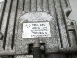 Renault Master I Sterownik / Moduł ECU 7700313948