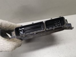 Nissan Navara D40 Sterownik / Moduł ECU 23710EC03C