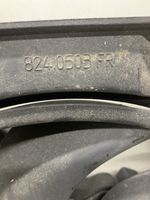 Ford Galaxy Jäähdyttimen jäähdytinpuhallin 8240503FR