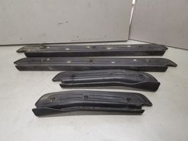 Volvo S40, V40 Garniture marche-pieds avant 30818426