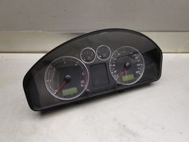 Volkswagen Sharan Speedometer (instrument cluster) 7M3920800H