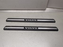 Volvo XC70 Moldura protectora del borde delantero 8659960