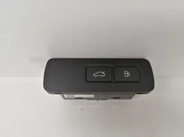 Volvo XC60 Polttoainesäiliön avauskytkin 32350329