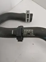 Volvo XC60 Moottorin vesijäähdytyksen putki/letku 32249715