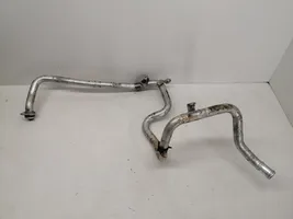 Porsche Macan Tuyau de liquide de refroidissement moteur 94610601031