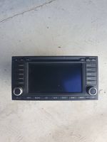 Volkswagen Touareg I Radija/ CD/DVD grotuvas/ navigacija 7L6035177E