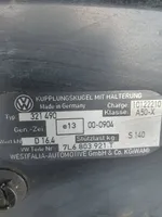 Volkswagen Touareg I Vetokoukkusarja 7L6803921T