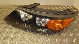 KIA Sorento Lampa przednia 921012P040