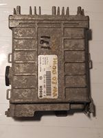 Volkswagen PASSAT B4 Calculateur moteur ECU 0261200858