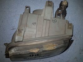 Renault Clio I Lampa przednia 02890117R01