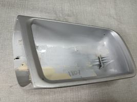 Mercedes-Benz E W210 Copertura in plastica per specchietti retrovisori esterni 2108110260