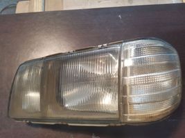 Mercedes-Benz S W126 Lampa przednia 1305235048