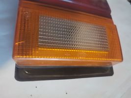 Audi 200 Lampy tylnej klapy bagażnika 443945226