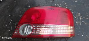 Mitsubishi Galant Luz trasera/de freno 5309001