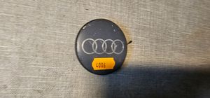 Audi A4 S4 B7 8E 8H Borchia ruota originale 10ZCAP001