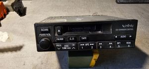 Mitsubishi Eclipse Unité principale radio / CD / DVD / GPS MR337271
