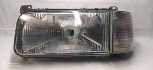 Volkswagen PASSAT B3 Lampa przednia 4411109L