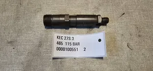 Mercedes-Benz E W124 Injecteur de carburant 0000100551