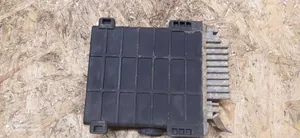 Mercedes-Benz E W124 Sterownik / Moduł ECU 0281001138