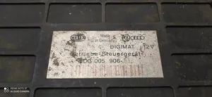 Volkswagen PASSAT B3 Module de contrôle de boîte de vitesses ECU 5dg00590621