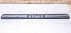 Volvo S60 Kynnyksen/sivuhelman lista 8659960