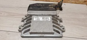 Dacia Logan I Sterownik / Moduł ECU 8200598393