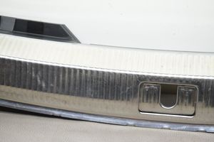 Audi A4 S4 B8 8K Rivestimento di protezione sottoporta del bagagliaio/baule 8K9864483C