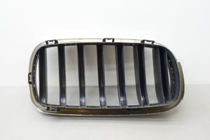 BMW X5 F15 Grille calandre supérieure de pare-chocs avant 7316075