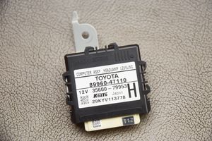 Toyota Prius (XW30) Moduł poziomowanie świateł Xenon 8996047110