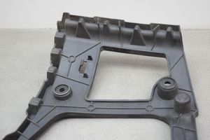 Audi Q7 4M Staffa angolare del supporto di montaggio del paraurti 4M0807453A