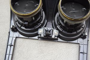 Nissan Rogue Boîte à gants garniture de tableau de bord 682601VK0A