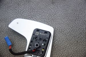 BMW X3 G01 Przełącznik / Przycisk kierownicy 93724960