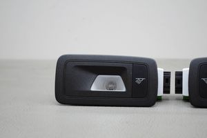 Porsche Macan Front seat light 