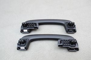 BMW X1 F48 F49 Un set di maniglie per il soffitto 7347940