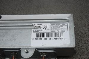 Mercedes-Benz C W205 Takaoven turvatyyny A2058604601