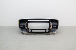 KIA Sportage Garniture, panneau de grille d'aération 97420F1000