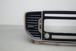 KIA Sportage Garniture, panneau de grille d'aération 97420F1000