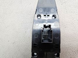 BMW 5 G30 G31 Interruttore di controllo dell’alzacristalli elettrico 6832729