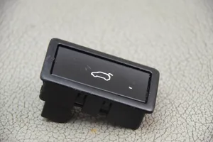 Volkswagen Sharan Tailgate/boot open switch button 7N0959831