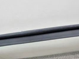 BMW X4 G02 Bagažinės sandarinimo guma (ant kėbulo) 7424402