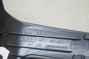 Audi Q3 8U Kita galinių durų apdailos detalė 8U0868823