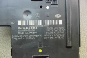 Mercedes-Benz GLK (X204) Relay mounting block A2049061005