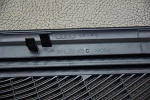 Audi A4 S4 B9 Maskownica centralnego głośnika deski rozdzielczej 8W5035406C