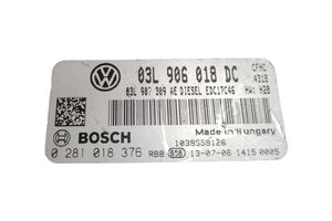 Volkswagen Caddy Variklio valdymo blokas 03L906018DC