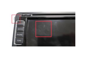 Volkswagen Golf VI Radio/CD/DVD/GPS-pääyksikkö 1T0035680B