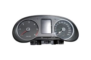 Volkswagen Polo V 6R Speedometer (instrument cluster) 6R0920861F