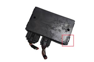 Audi A4 S4 B8 8K Vetokoukun ohjainlaite/moduuli 8K0907383B