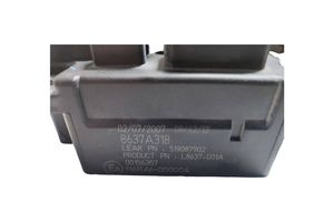 Mitsubishi Lancer X Module de fusibles 8637A318