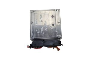 BMW X3 E83 Sterownik / Moduł ECU 7796571