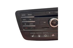 Mercedes-Benz B W246 W242 Radio/CD/DVD/GPS-pääyksikkö A2469011106